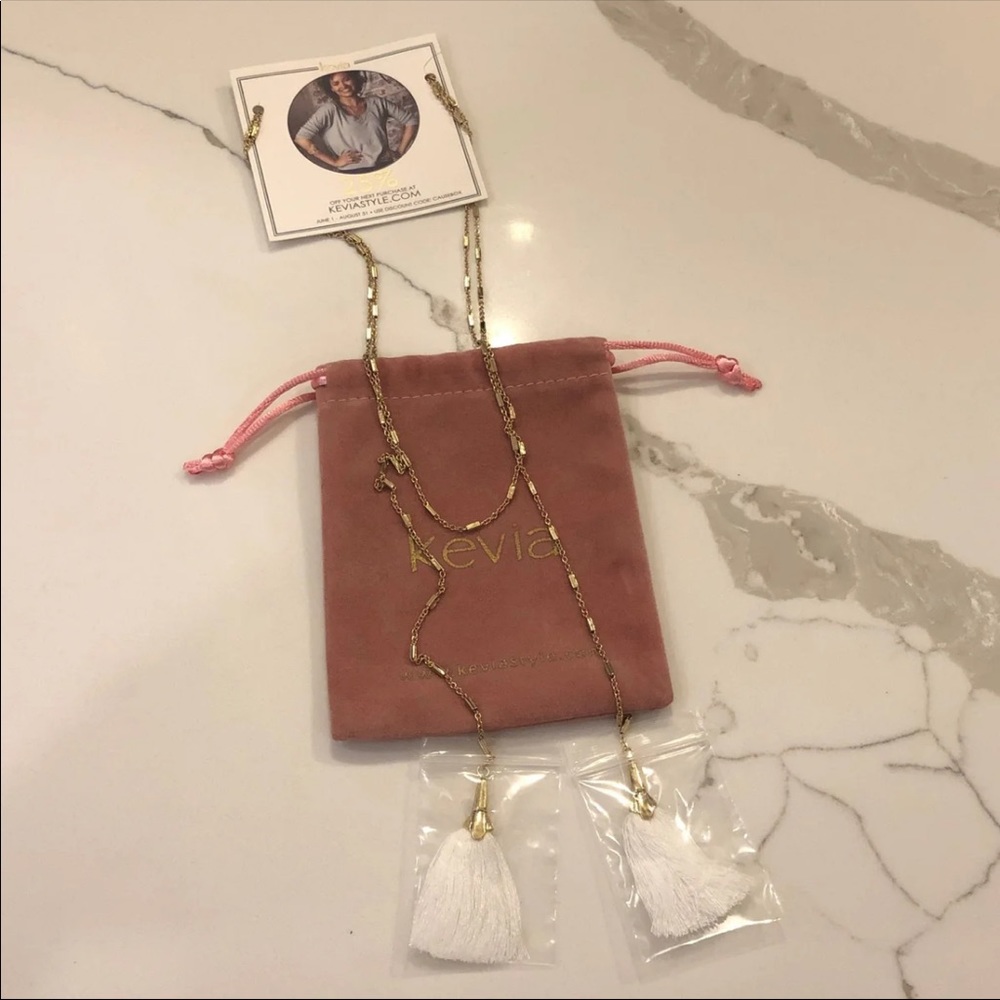 Kevia necklace